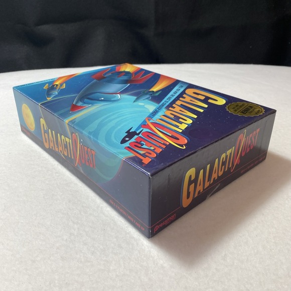 GalactiQuest Board Game Race to Conquer Space Pressman 2-4 Players 7+ NEW - Picture 3 of 6
